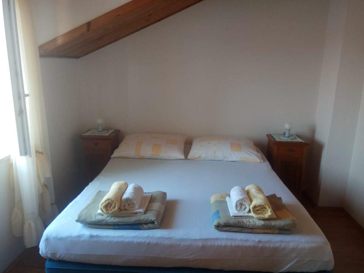 Apartmani Banic Постира Екстериор снимка